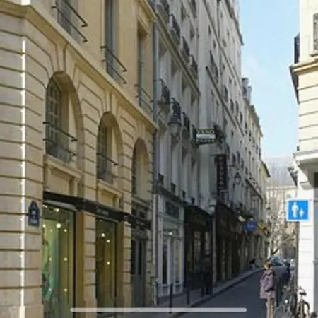 Charming Saint Germain Pres Rue De Ciseaux *