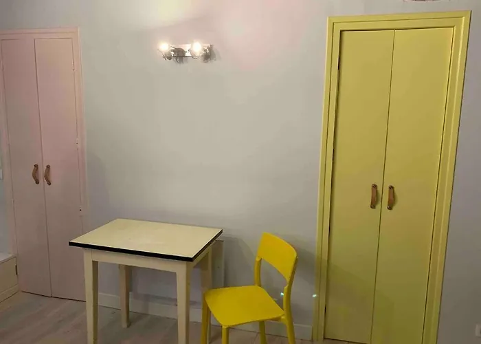 Appartement Charming Saint Germain Pres Rue De Ciseaux