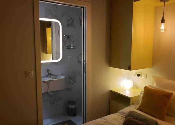 Charming Saint Germain Pres Rue De Ciseaux Appartement