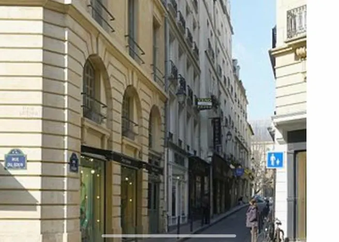 Charming Saint Germain Pres Rue De Ciseaux *