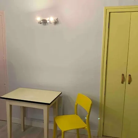 Apartment Charming Saint Germain Pres Rue De Ciseaux